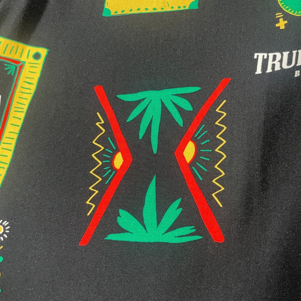 True Religion Resort Shirt Mens Large Black NWT SS Camp Collar Graphic Buddha - Picture 15 of 16